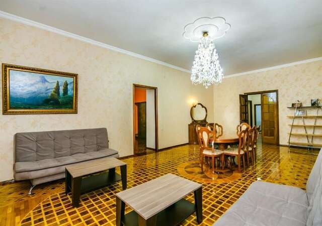 Апартаменты Сozy house in the city center by Time Group Баку-75